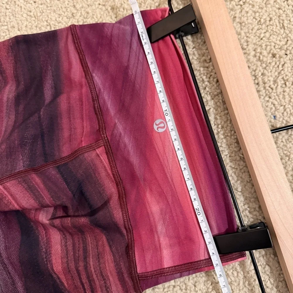 lululemon athletica Pink and Black Leggings - Picture 4 of 8